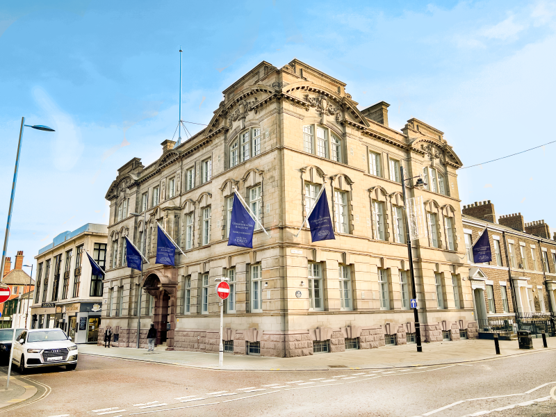 Commissioners Building private offices in Sunderland